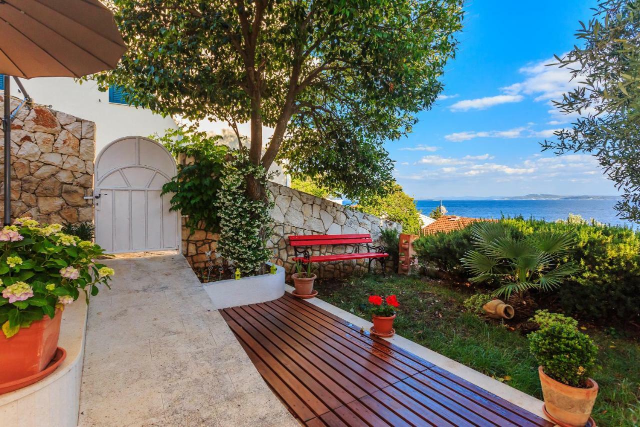 Holiday Home Lola, Sea On A Palm! Heated Pool تروغير المظهر الخارجي الصورة