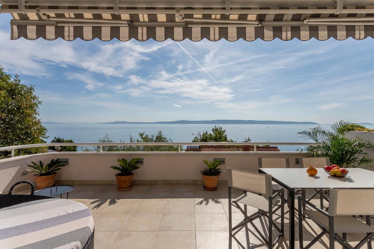 Holiday Home Lola, Sea On A Palm! Heated Pool تروغير المظهر الخارجي الصورة